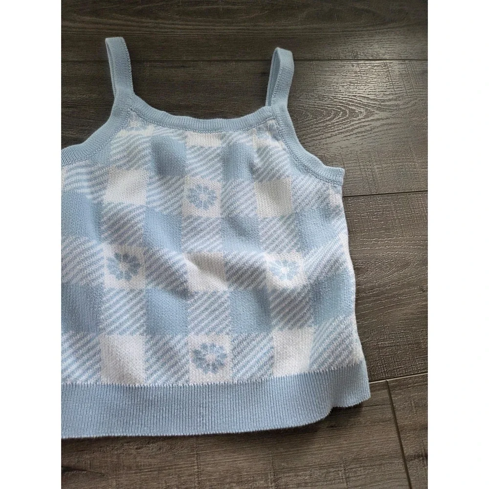 Old‎ navy girls sweater tank top lot size 8